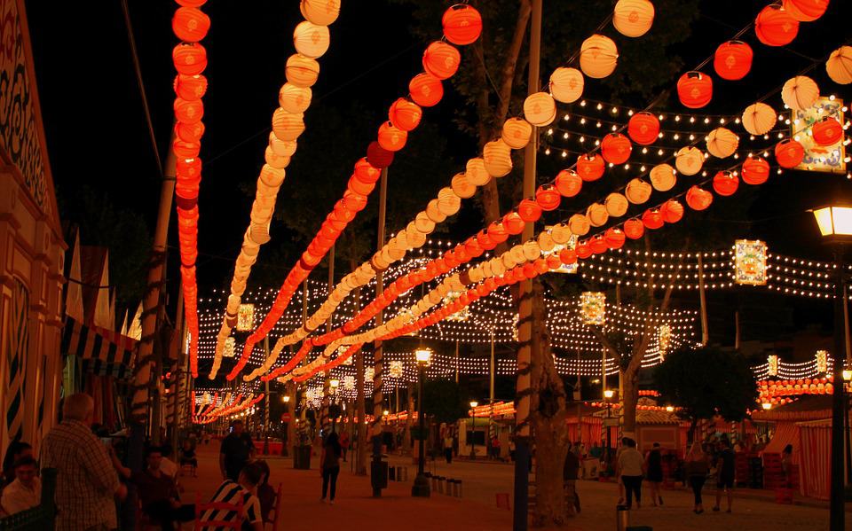 Fiestas de sevilla y la noche